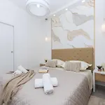 Niko Apartment