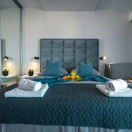 Niko Apartman