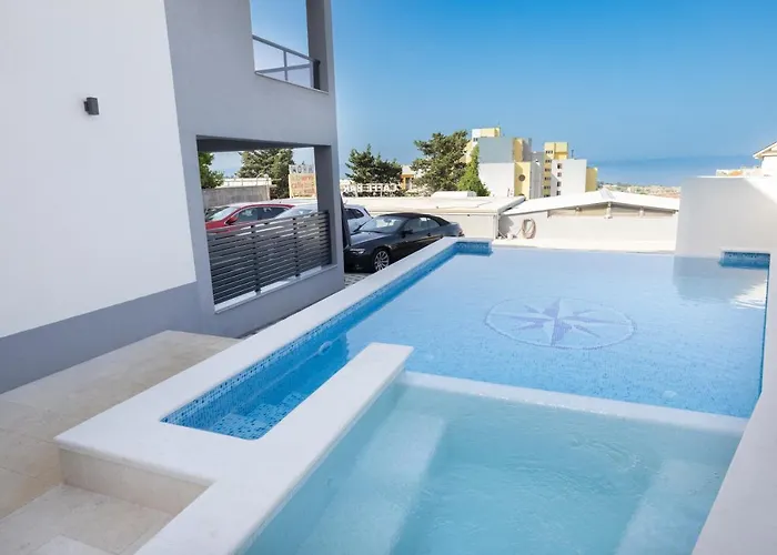 Niko Apartment Makarska